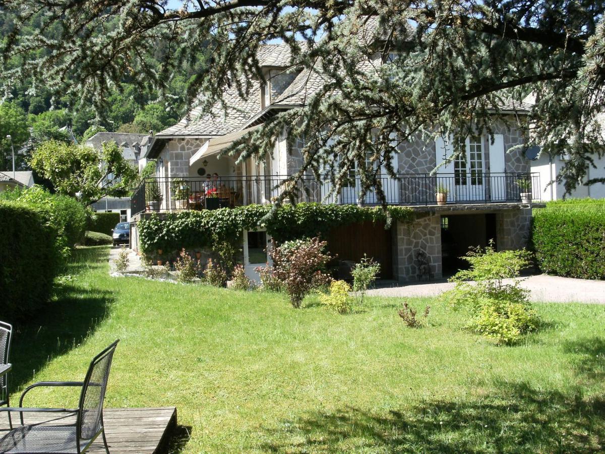 Studio Vic Vic-sur-Cère Exteriör bild