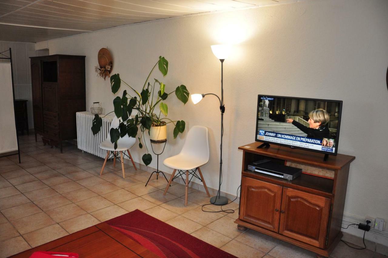 Studio Vic Vic-sur-Cère Exteriör bild
